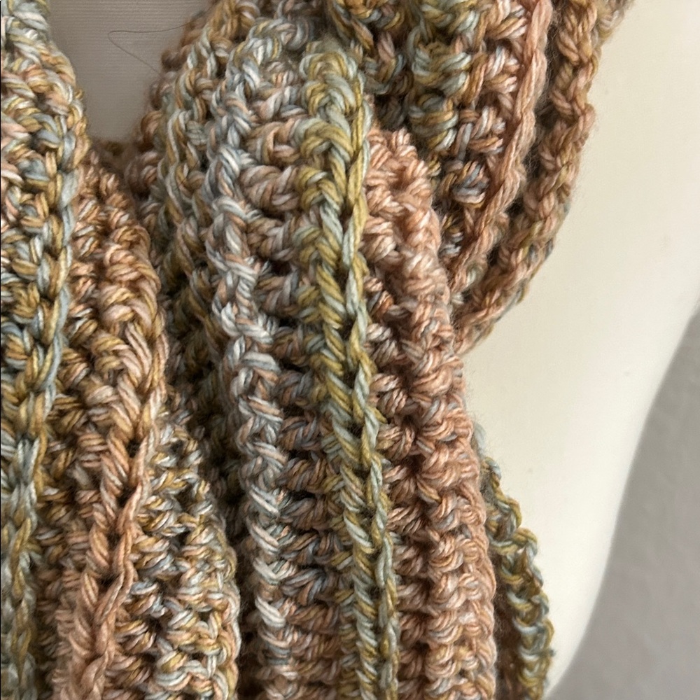 Multicolor Knit Scarf - Picture 5 of 5